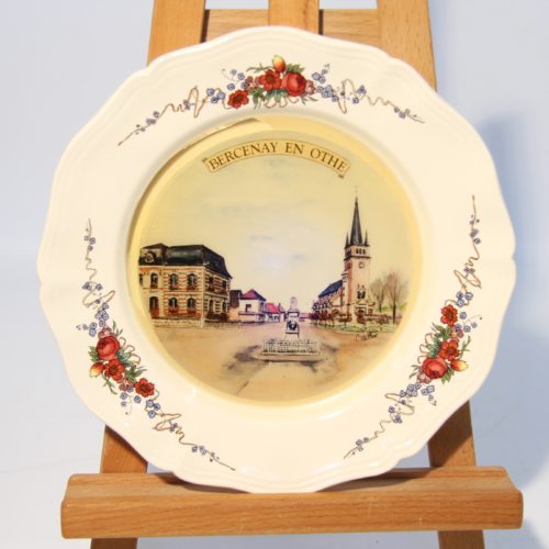 Assiette plate en céramique – Sarreguemines Obernai