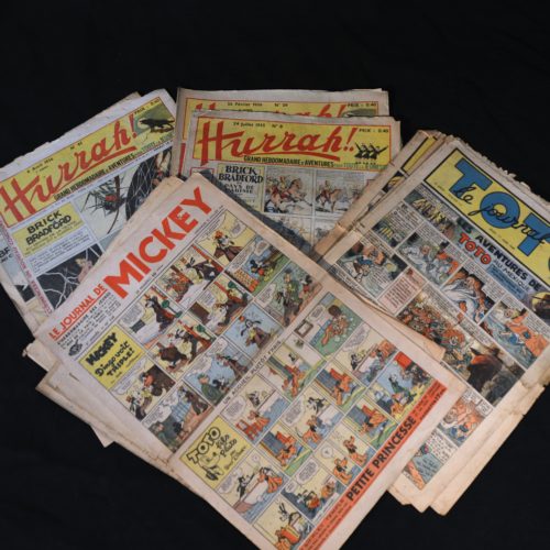 Lot d’anciens journaux hebdomadaires