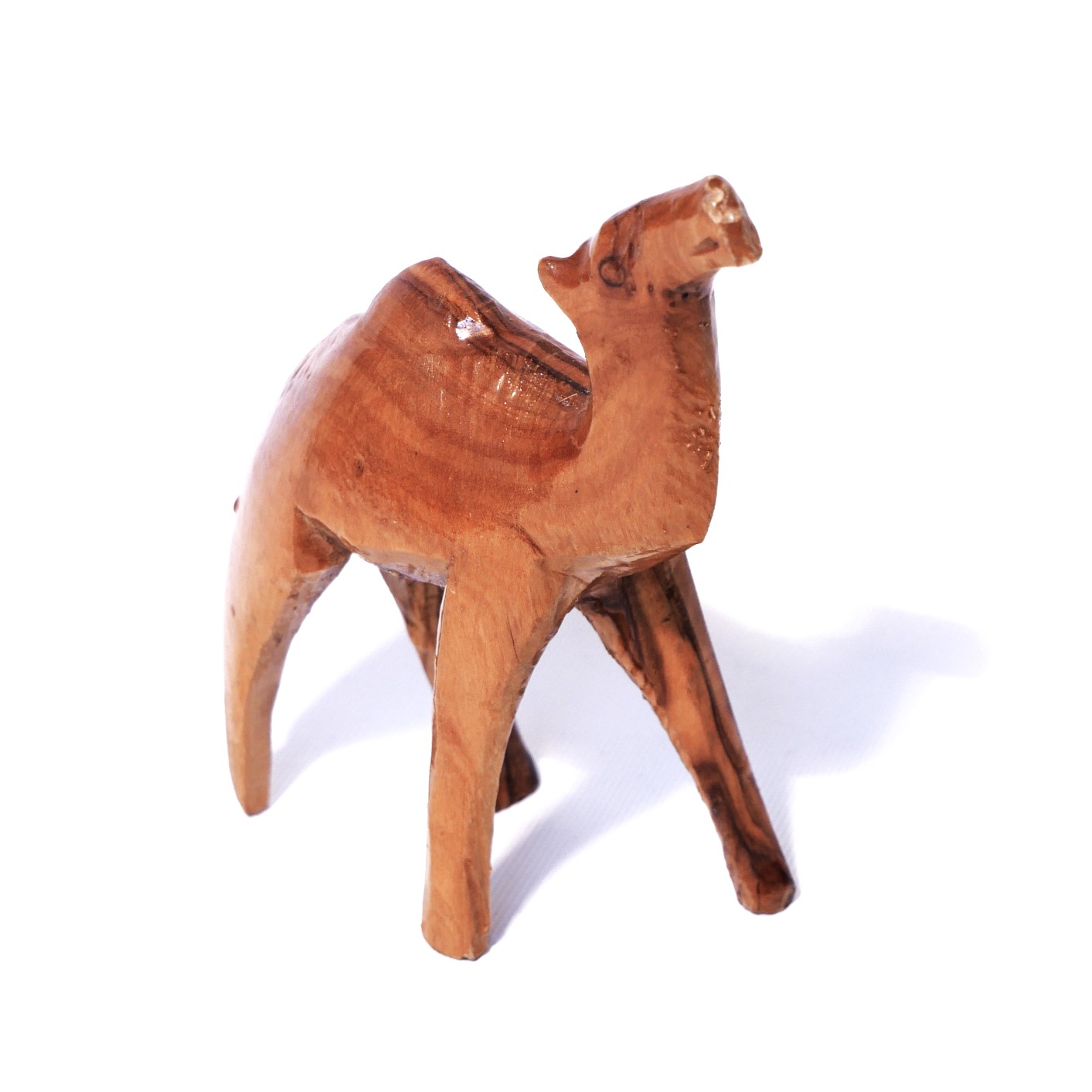 Petit chameaux en bois