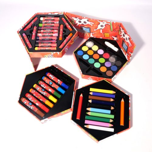 Boîte hexagonal à crayon pastel