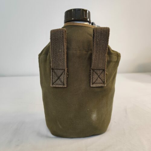 Gourde militaire de 1956