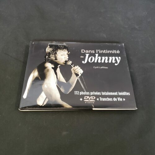 Dans l’intimité de Johnny livre + dvd